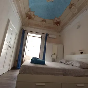https://art-in-center.sicilyhotelsitaly.net